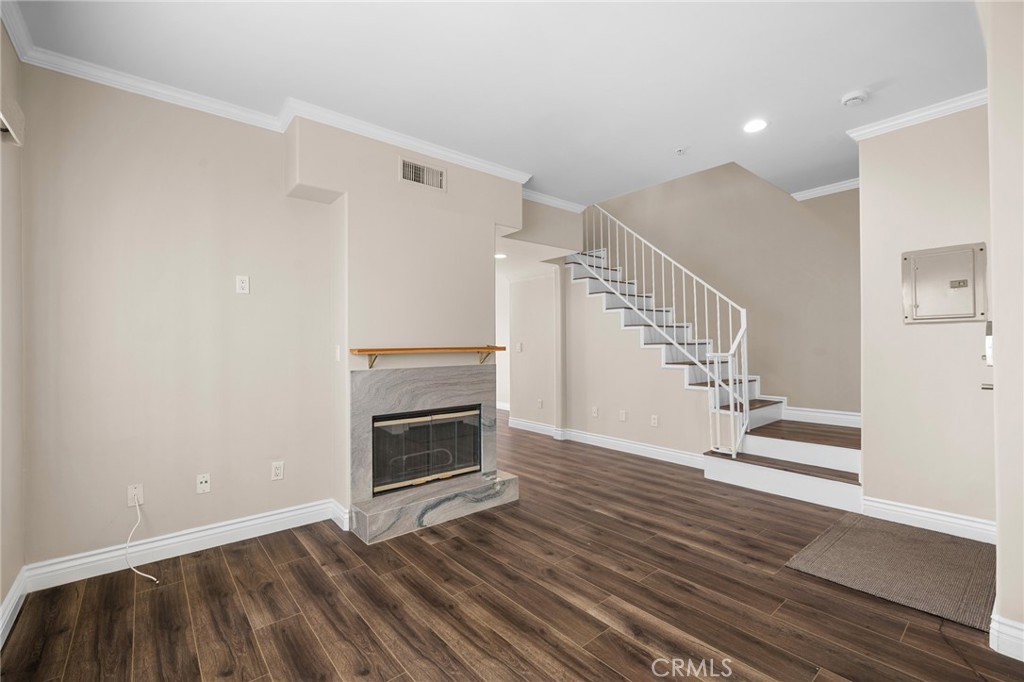 1224 Stanley Avenue 4 Property Photo 8