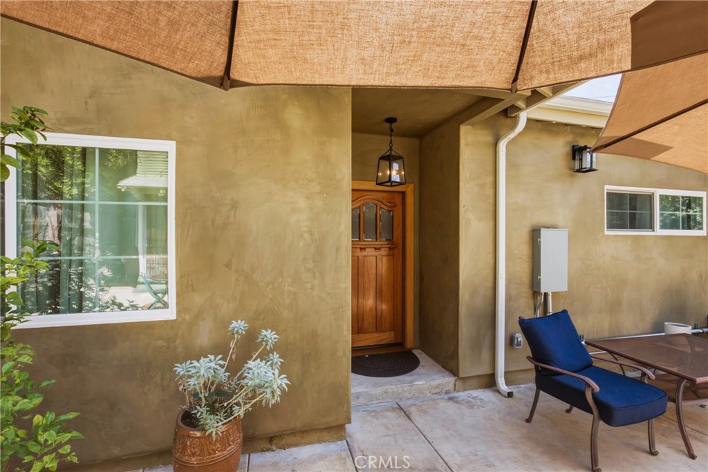 1912 Canyon 1/2 Property Photo 21