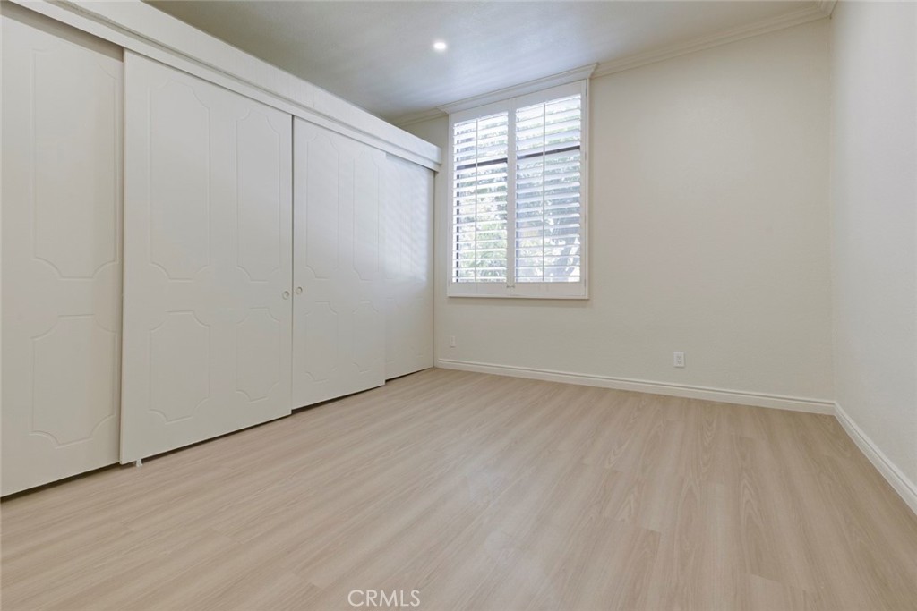 10470 Riverside 102 Property Photo 5
