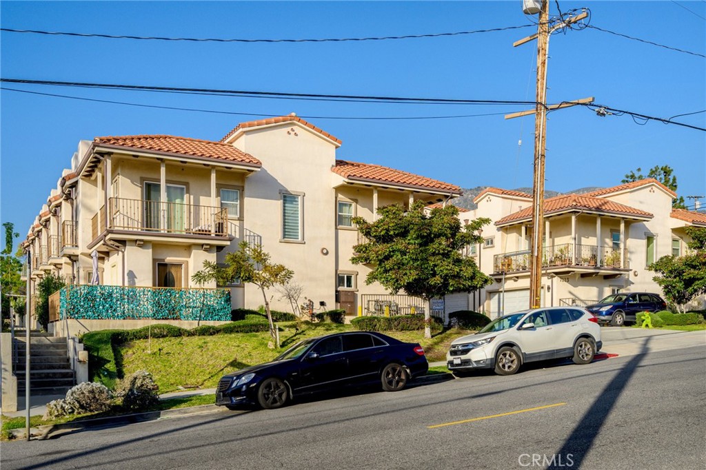 7225 Apperson Street 105 Property Photo 1