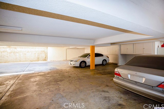 330 Cameron Place 2 Property Photo 13
