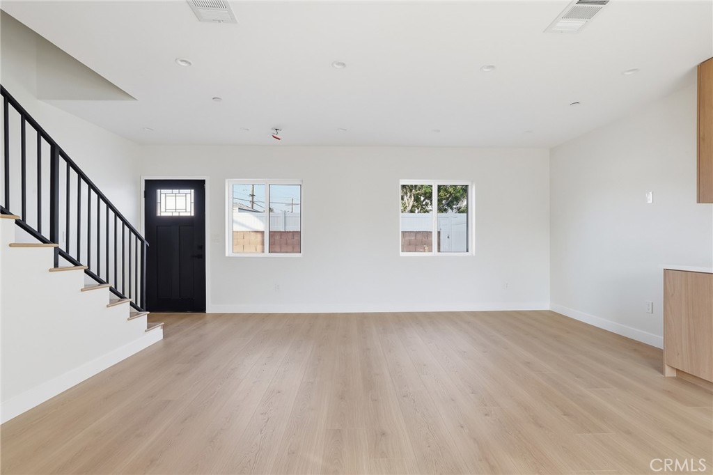 13689 Garber Property Photo 18