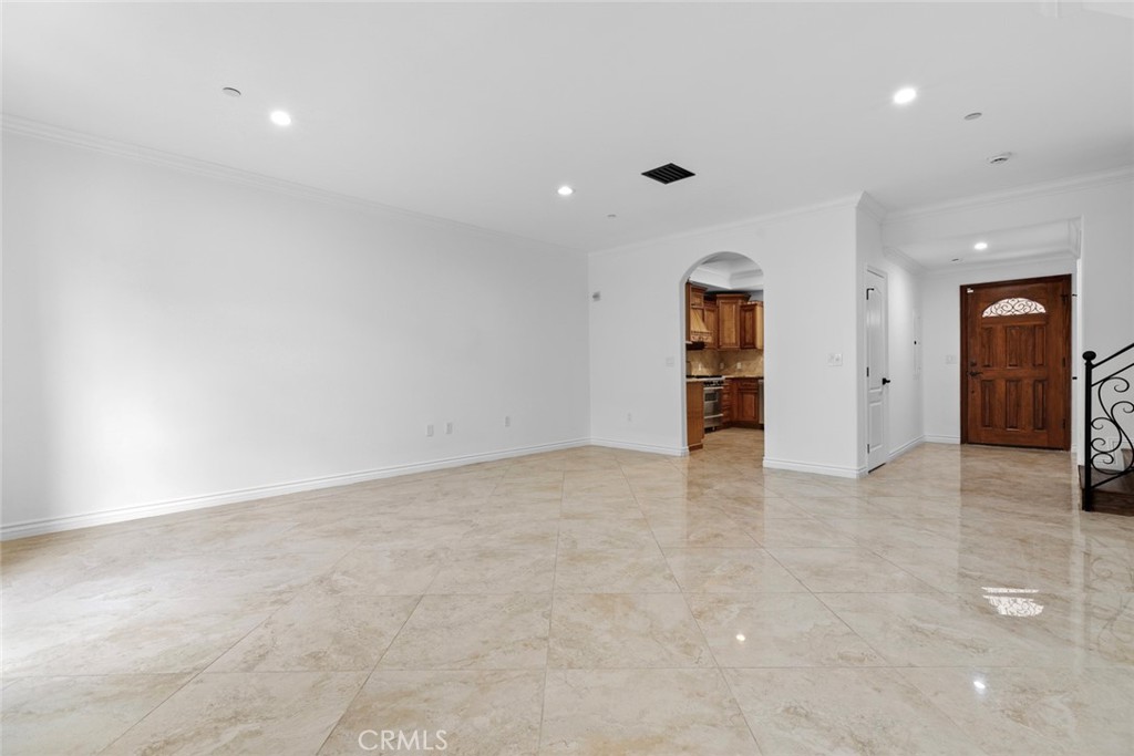 333 Milford Street 105 Property Photo 22