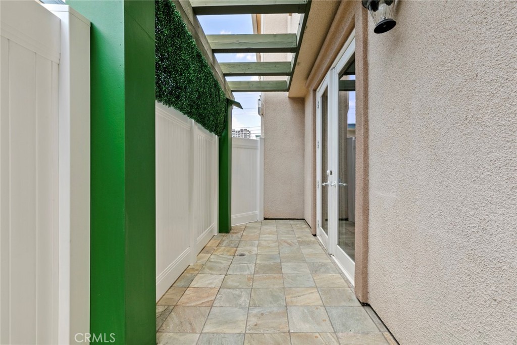 333 Milford Street 105 Property Photo 28