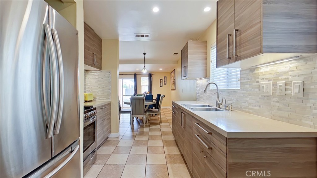 7827 Louise Property Photo 20