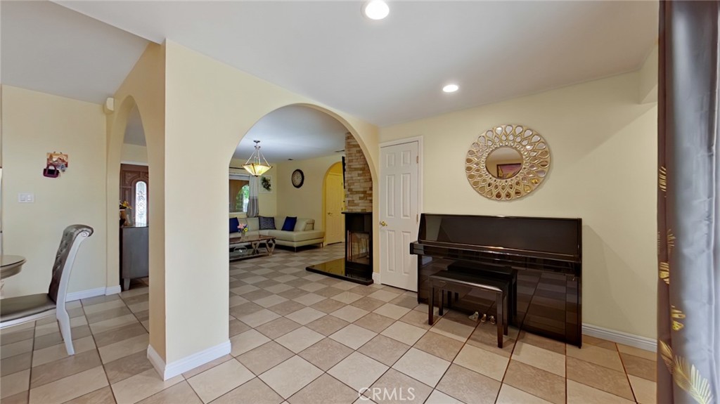 7827 Louise Property Photo 26