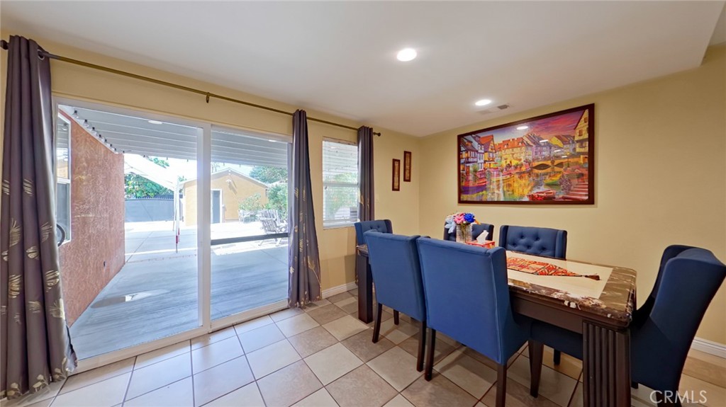 7827 Louise Property Photo 27