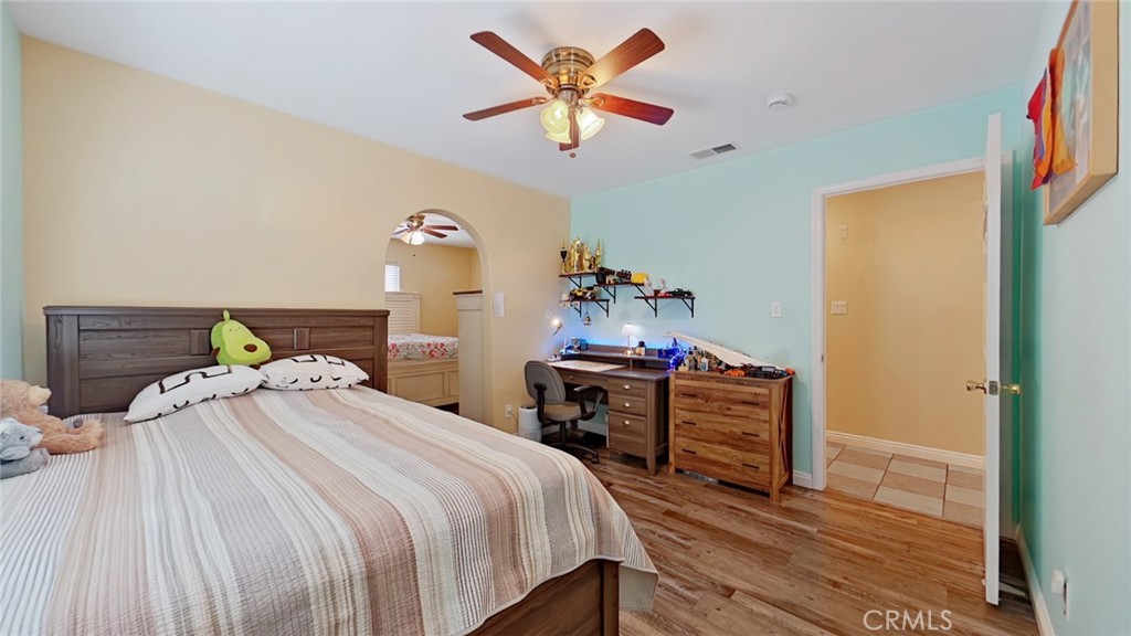 7827 Louise Property Photo 30