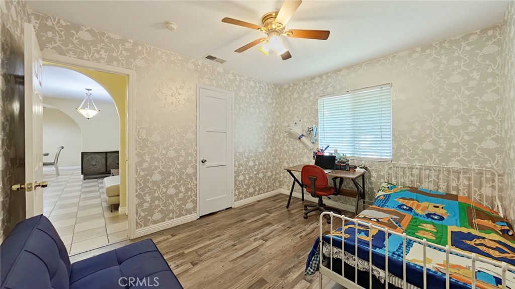 7827 Louise Property Photo 42