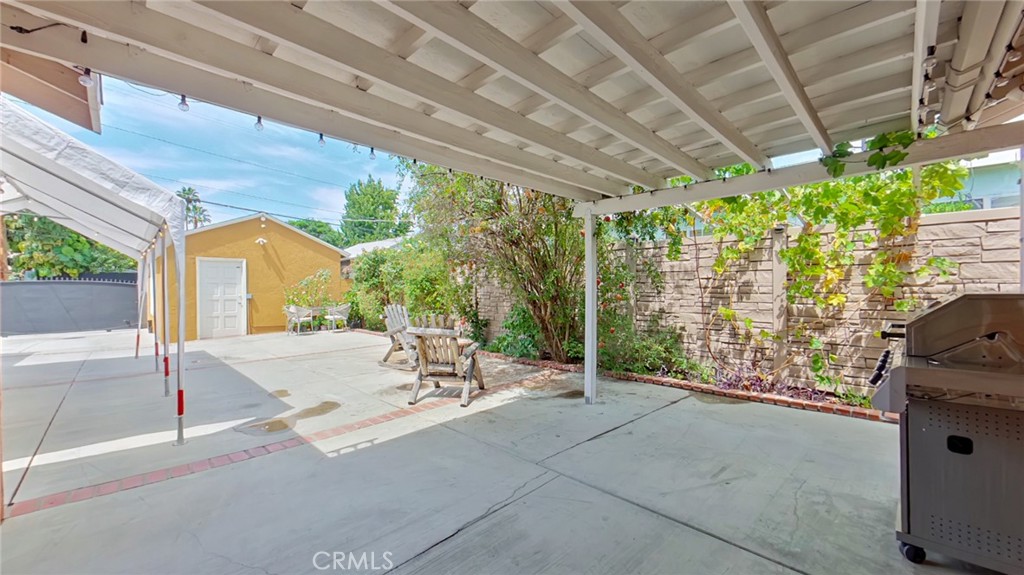 7827 Louise Property Photo 47