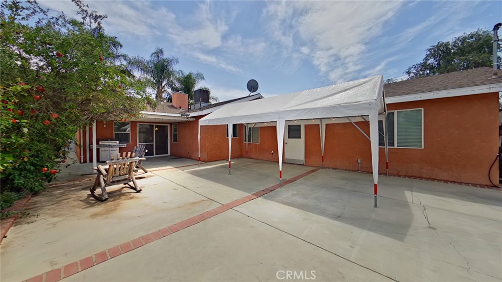 7827 Louise Property Photo 49