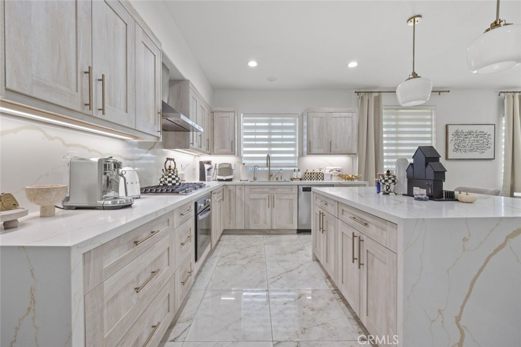 16485 W Nicklaus Drive 120 Property Photo 8