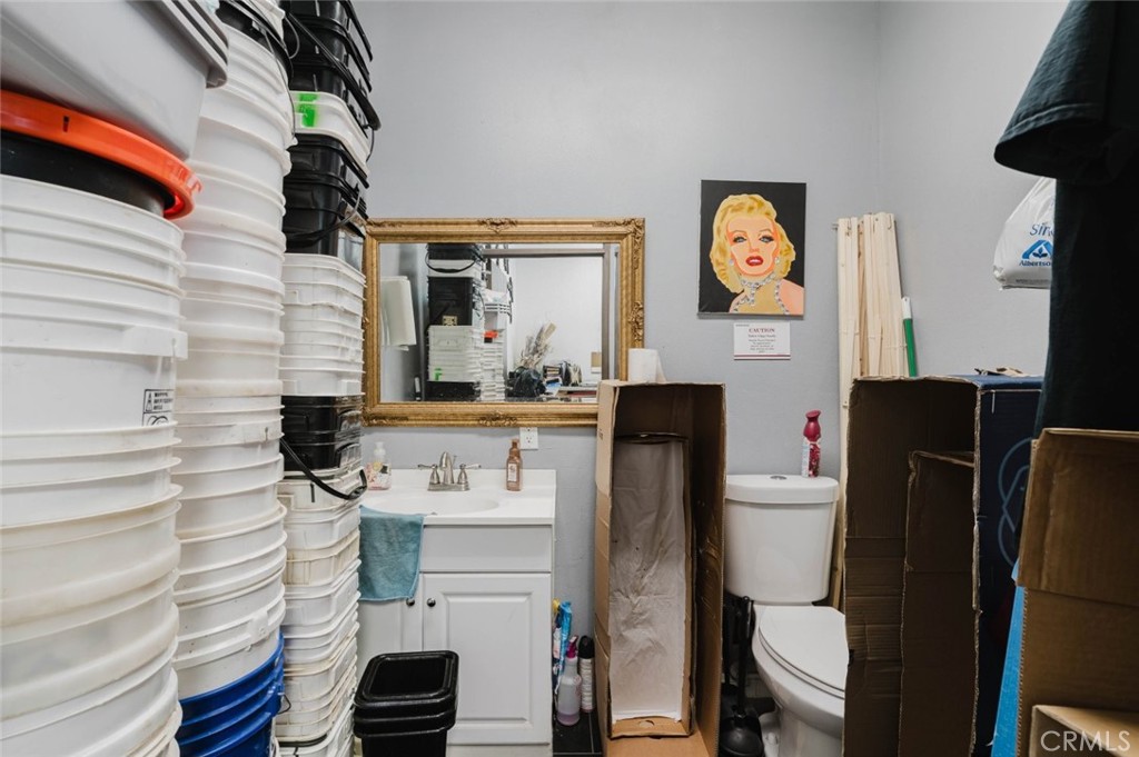 3924 Foothill Boulevard Property Photo 17