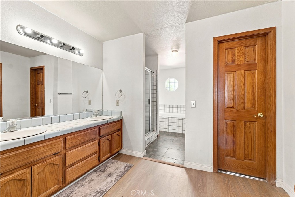 16239 Kamana Rd Property Photo 19