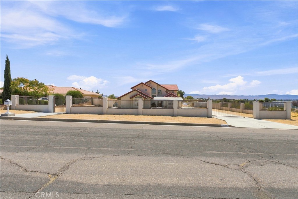 16239 Kamana Rd Property Photo 29