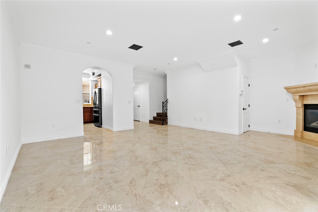 333 Milford Street 105 Property Photo 20