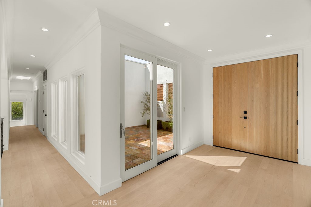 10050 Olivia Terrace Property Photo 17