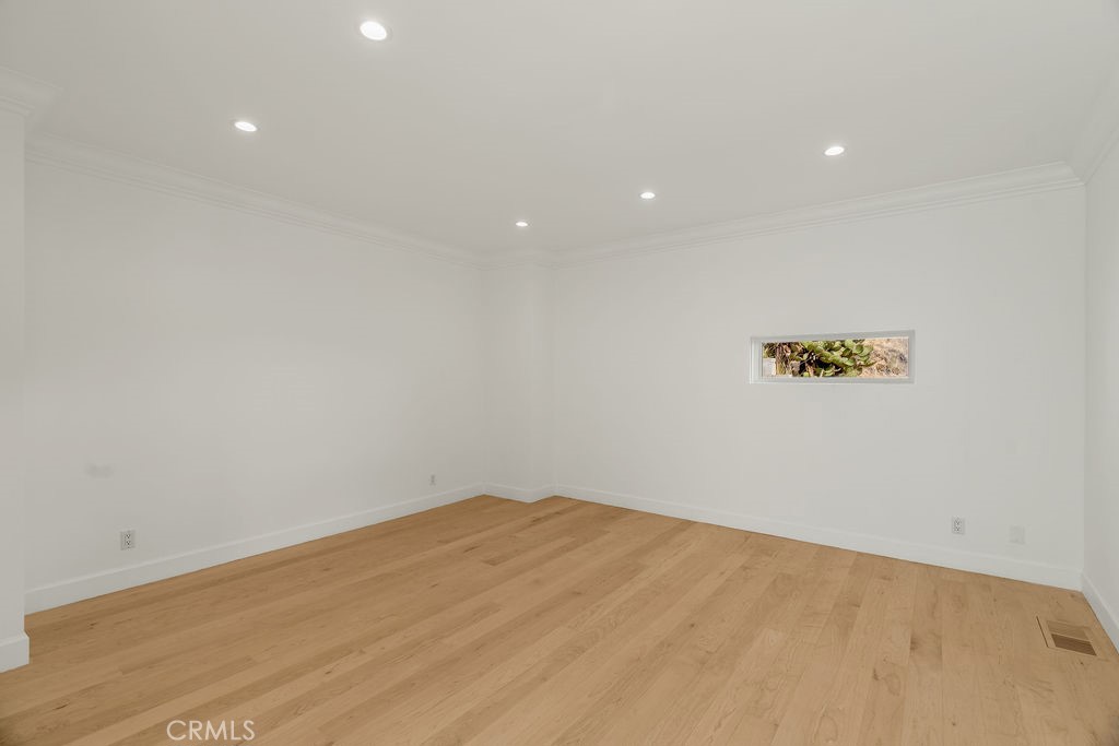 10050 Olivia Terrace Property Photo 22