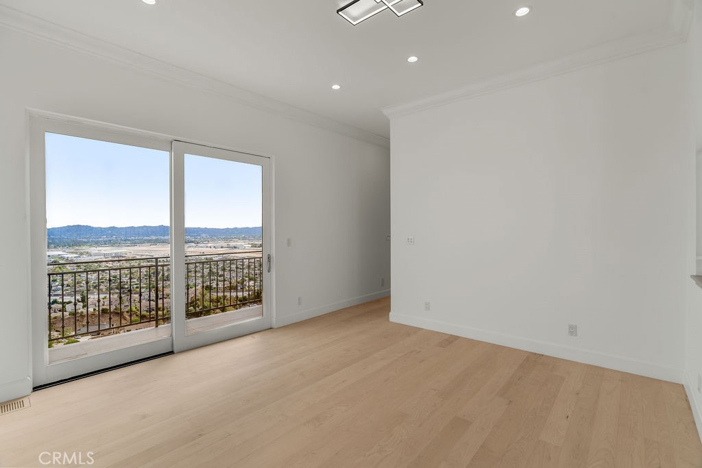 10050 Olivia Terrace Property Photo 28