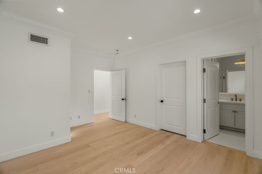 10050 Olivia Terrace Property Photo 40