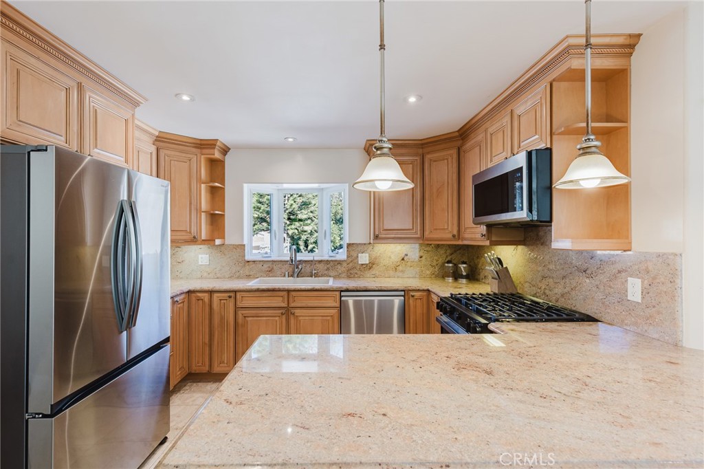 1722 Woodland Avenue Property Photo 10
