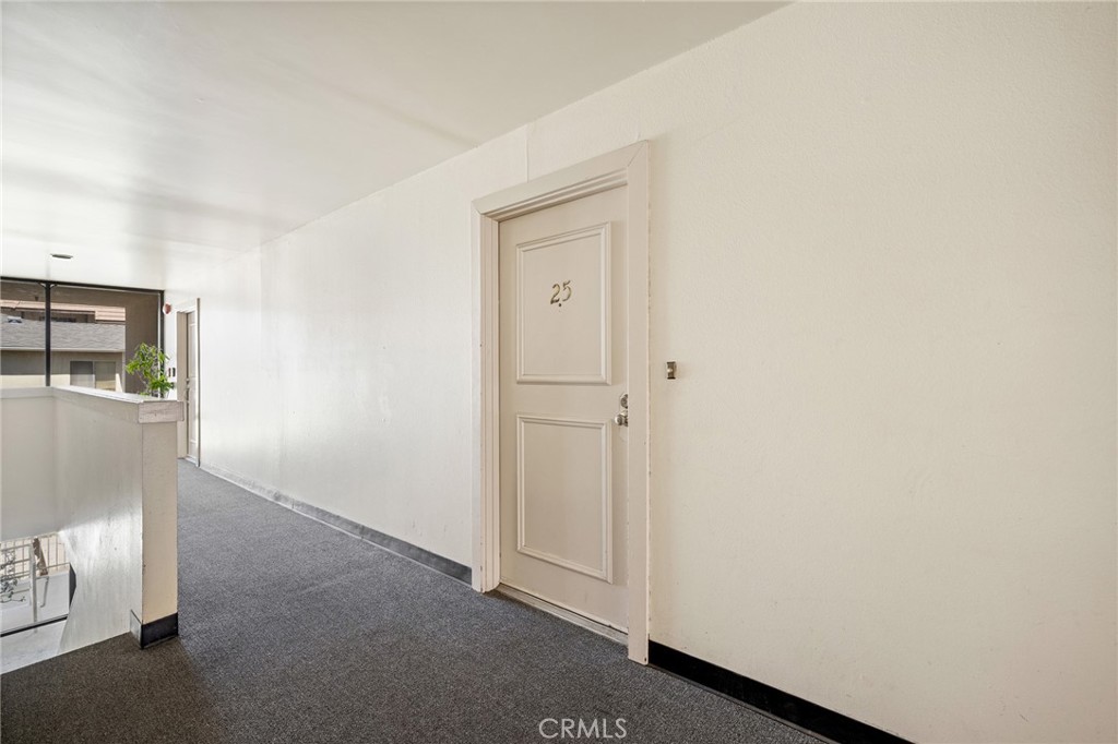 10149 Commerce Avenue 25 Property Photo 3