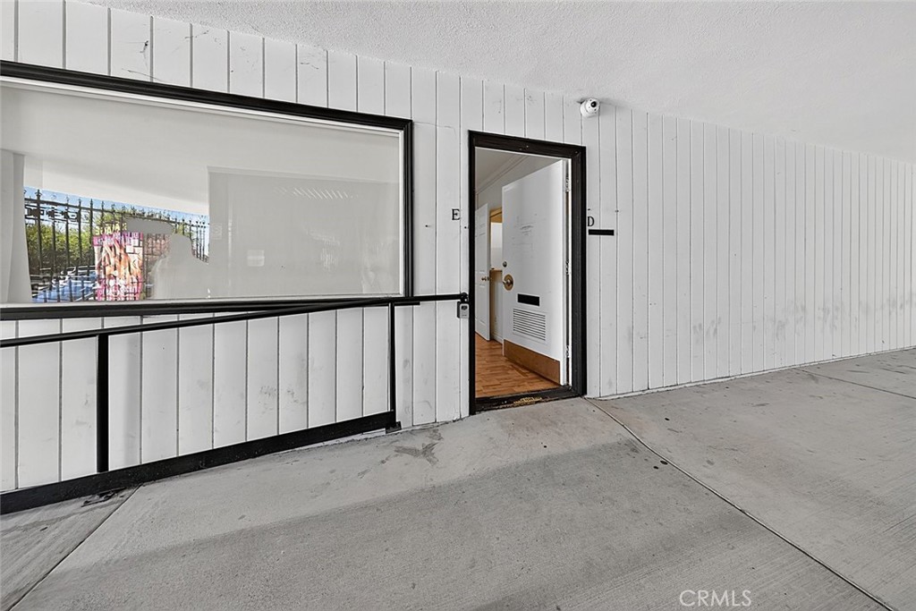 1411 W Olive Avenue D Property Photo 30