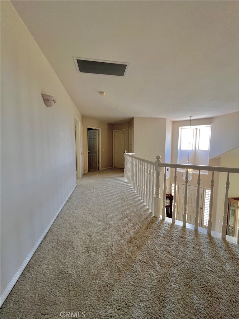 1040 La Salle Property Photo 13