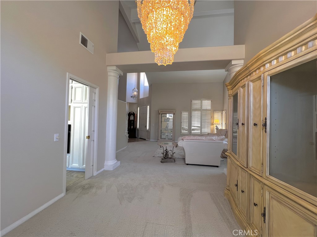 1040 La Salle Property Photo 15
