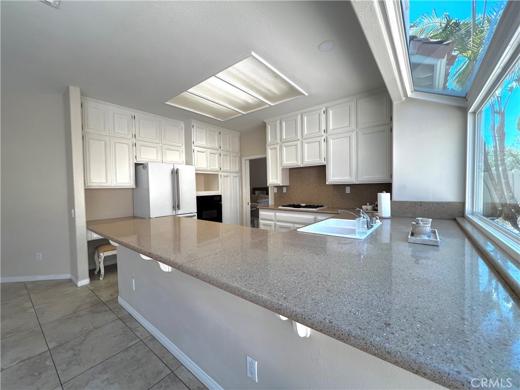 1040 La Salle Property Photo 20
