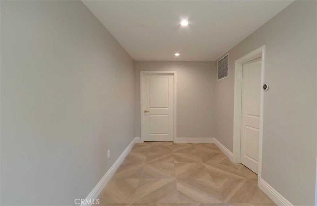 3011 Frances Avenue Property Photo 12