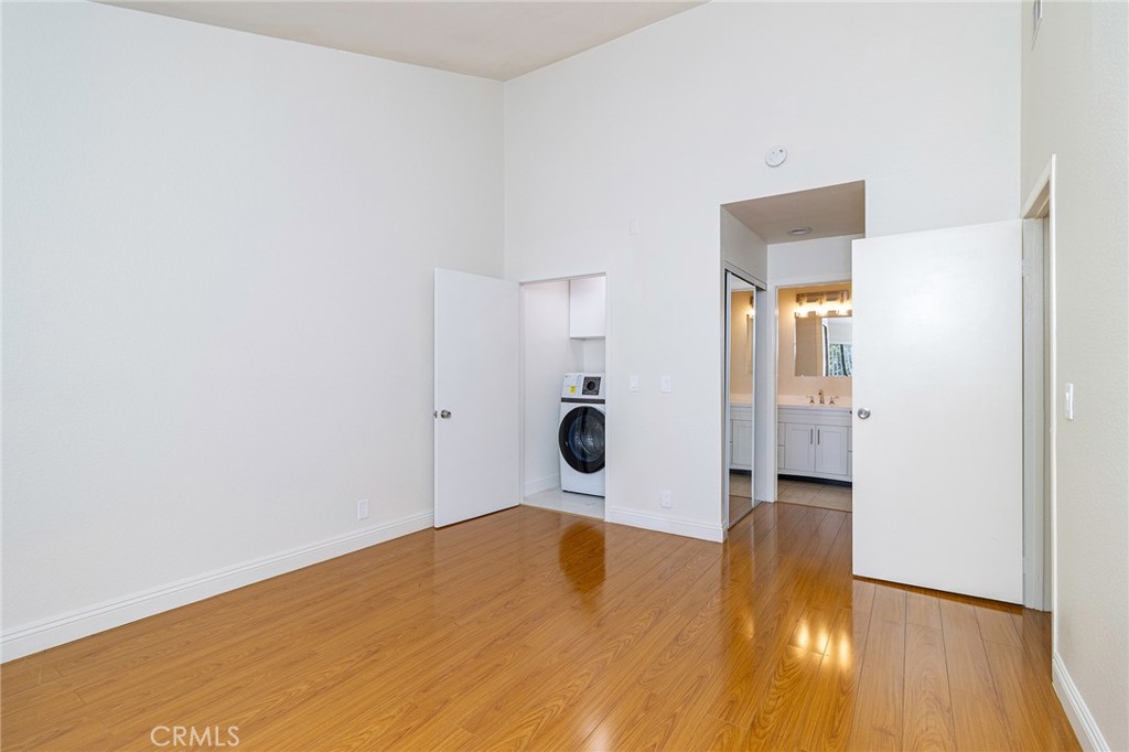 396 W Dryden Street 203 Property Photo 11