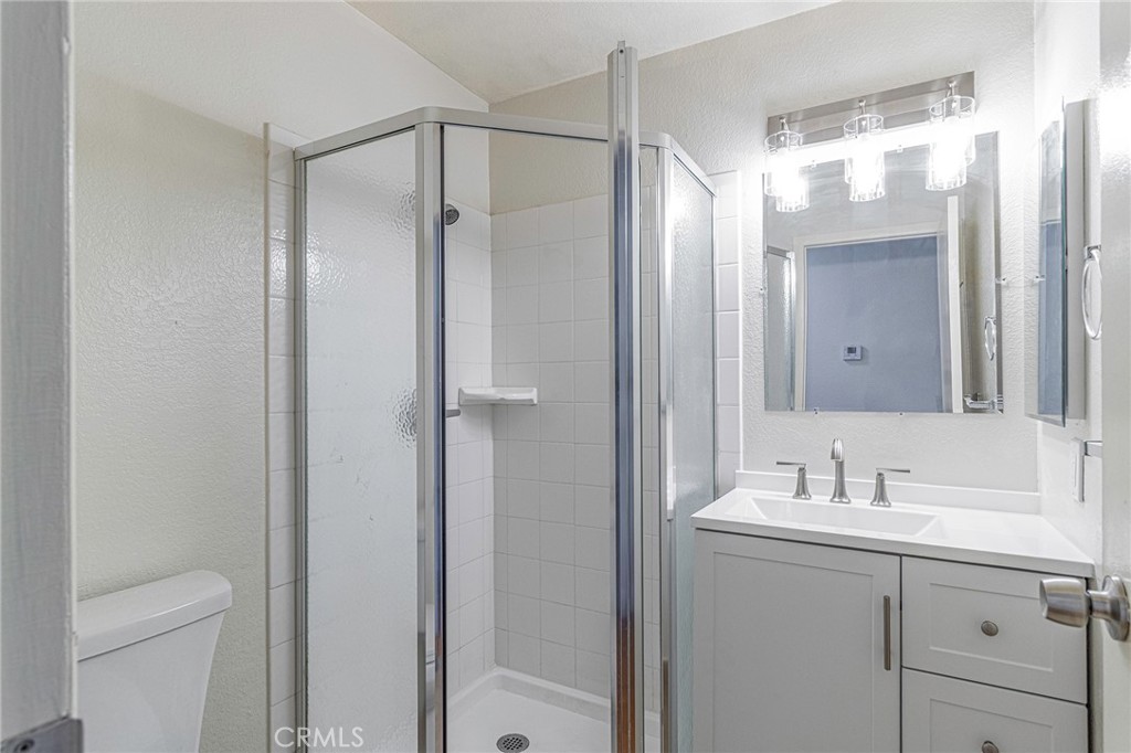 396 W Dryden Street 203 Property Photo 14