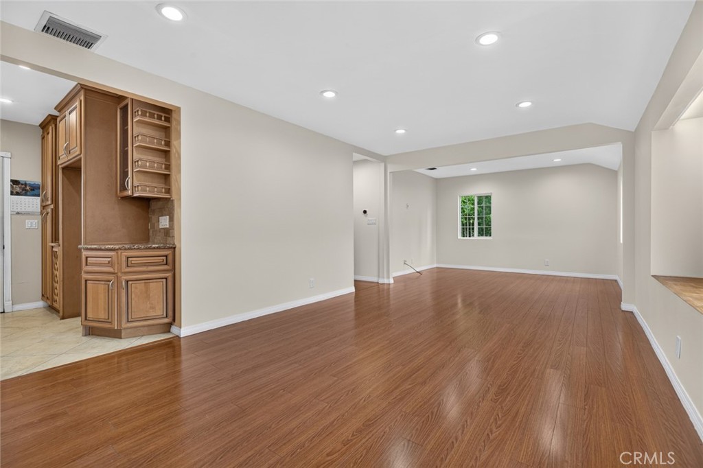 2948 Mayfield Property Photo 10