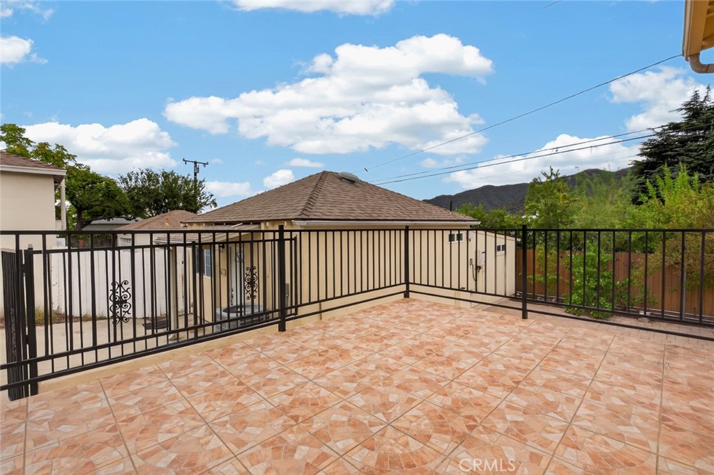 2948 Mayfield Property Photo 31
