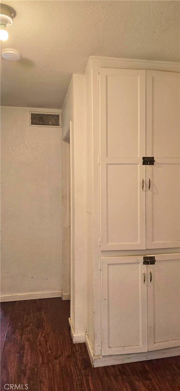 2370 Marquette Avenue Property Photo 15