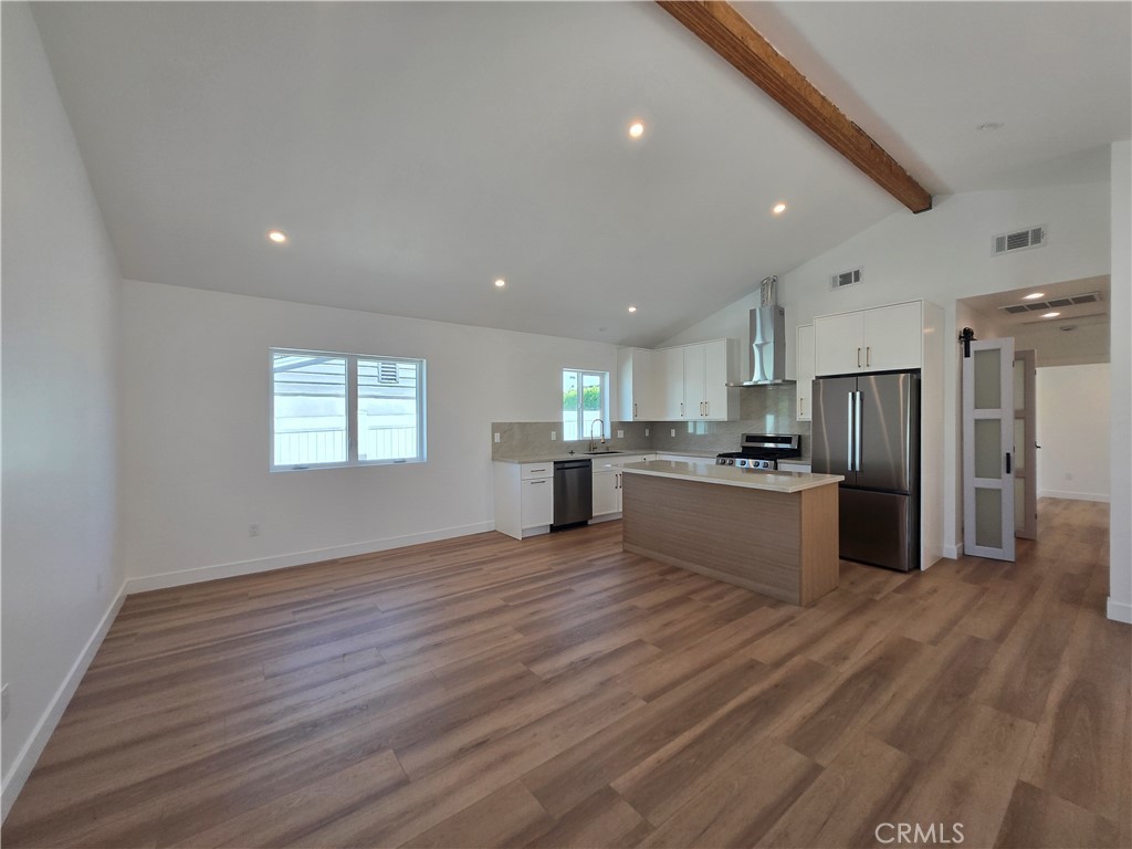 906 Estelle Avenue Property Photo 6