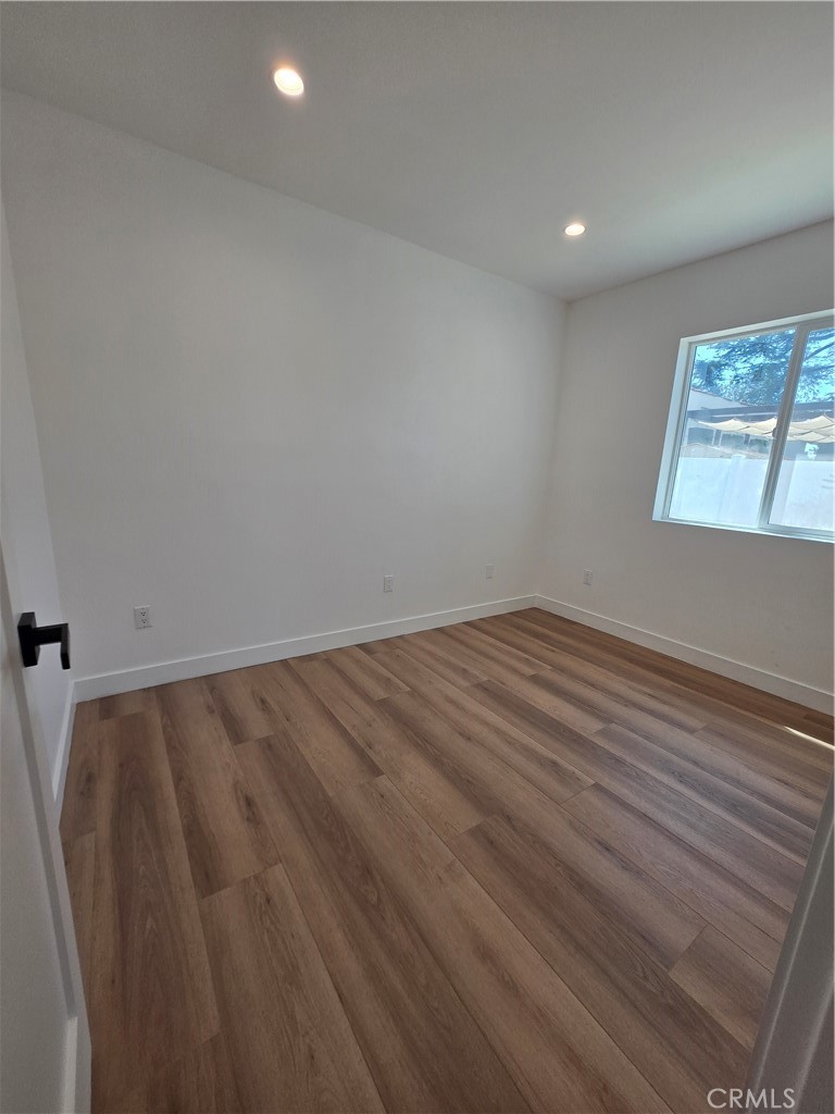 906 Estelle Avenue Property Photo 12