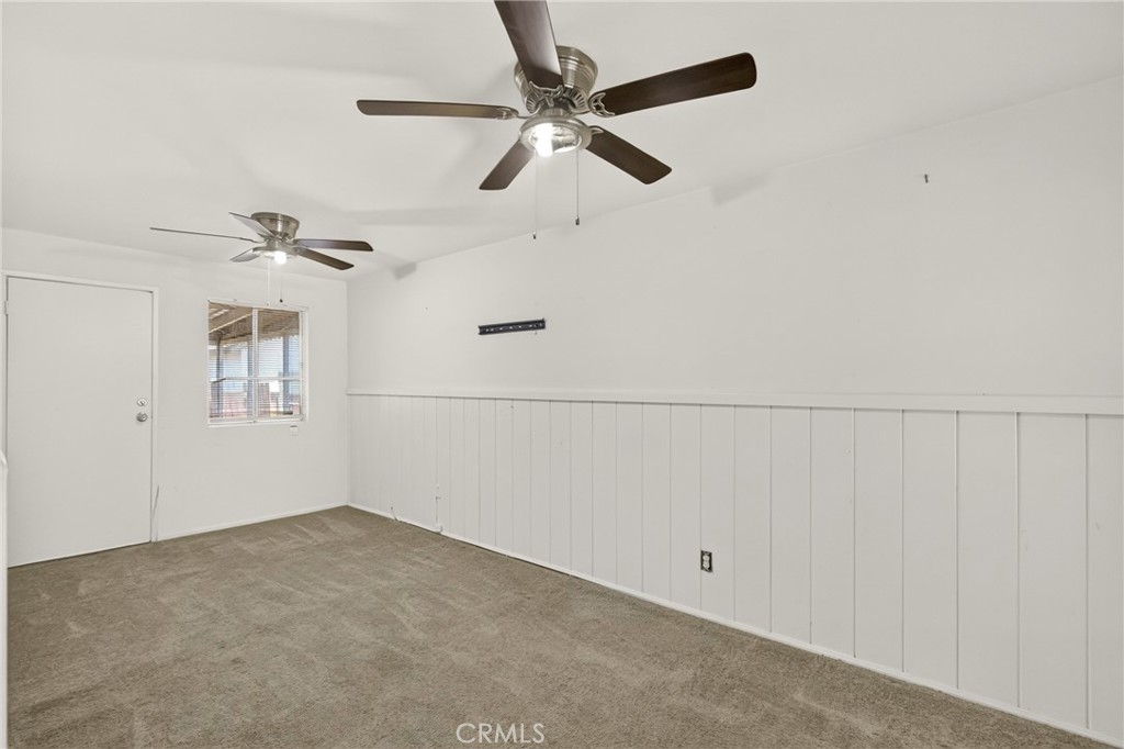 113 E 214th Property Photo 11