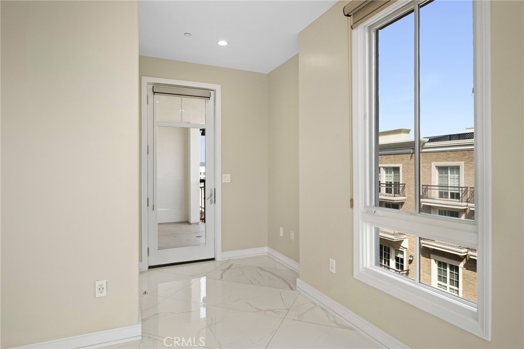 519 Caruso Property Photo 12