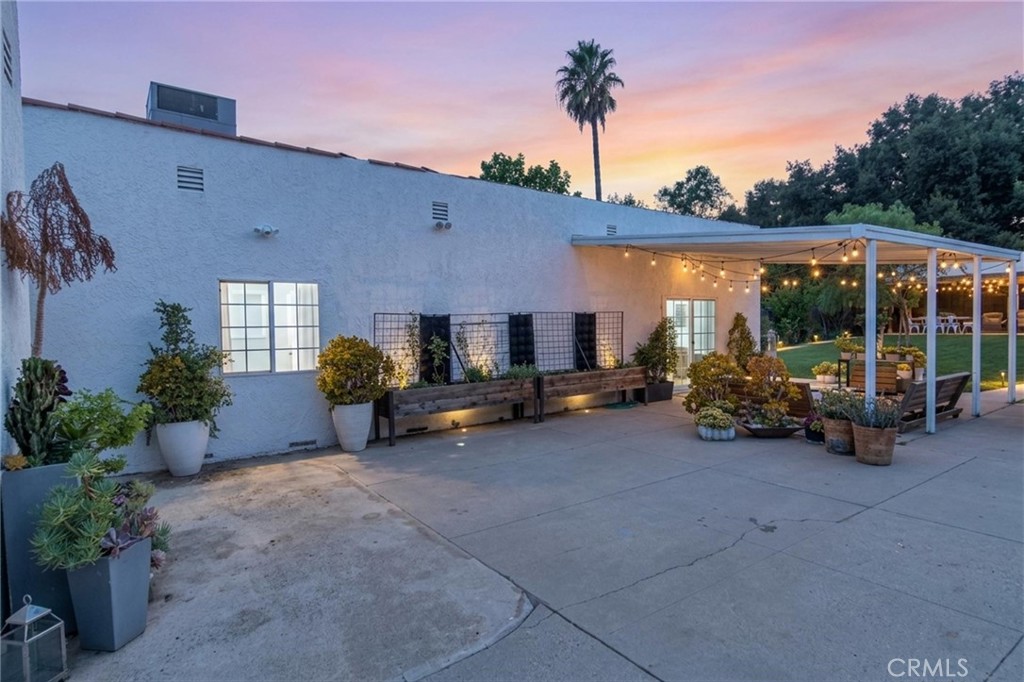 813 Mountain View Property Photo 40