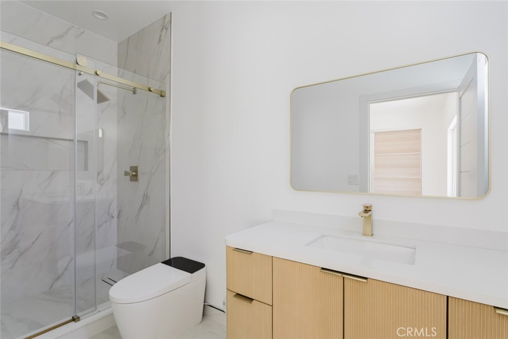 1507 N Niagara Street 103 Property Photo 15