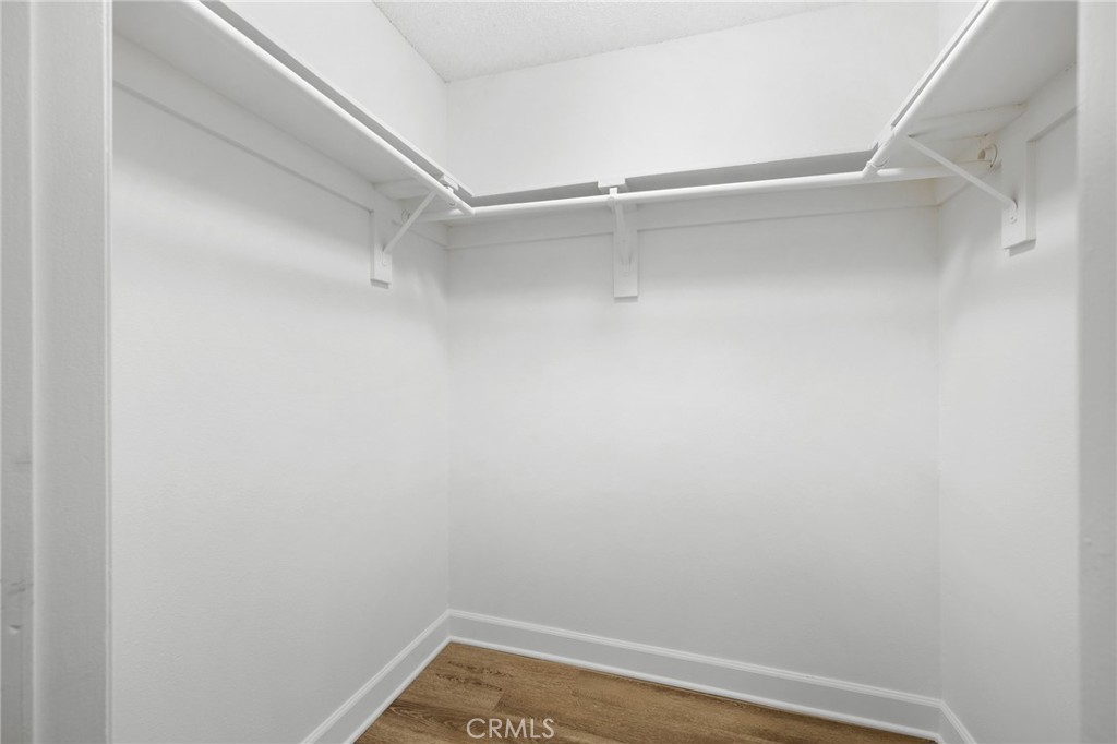 1142 Stanley Avenue 1 Property Photo 15