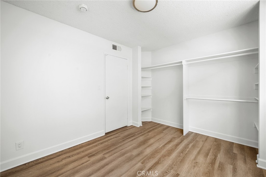 1142 Stanley Avenue 1 Property Photo 19