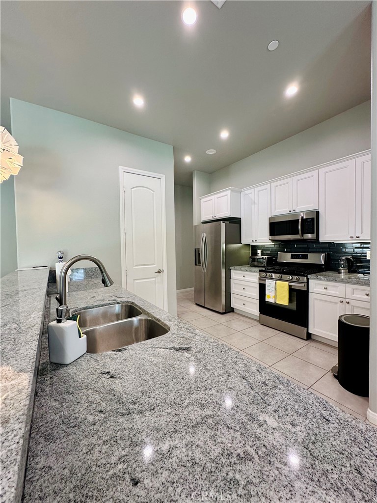 68315 Modalo Road Property Photo 4