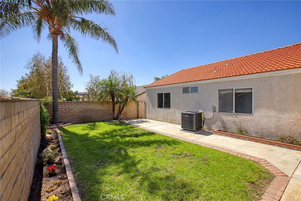 3669 N Sweet Leaf Avenue Avenue Property Photo 24
