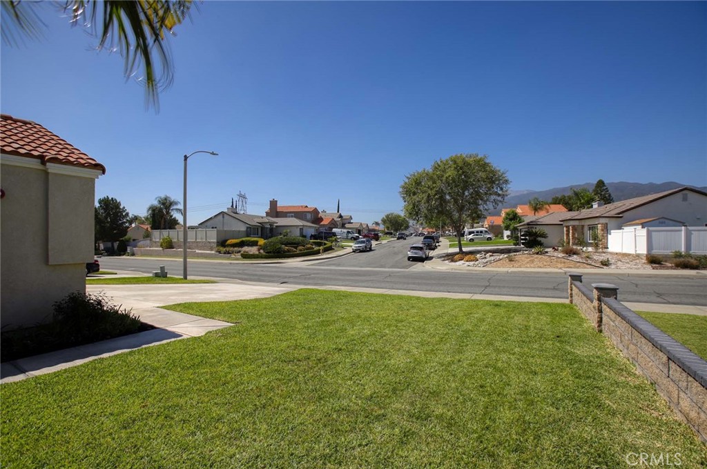 3669 N Sweet Leaf Avenue Avenue Property Photo 25