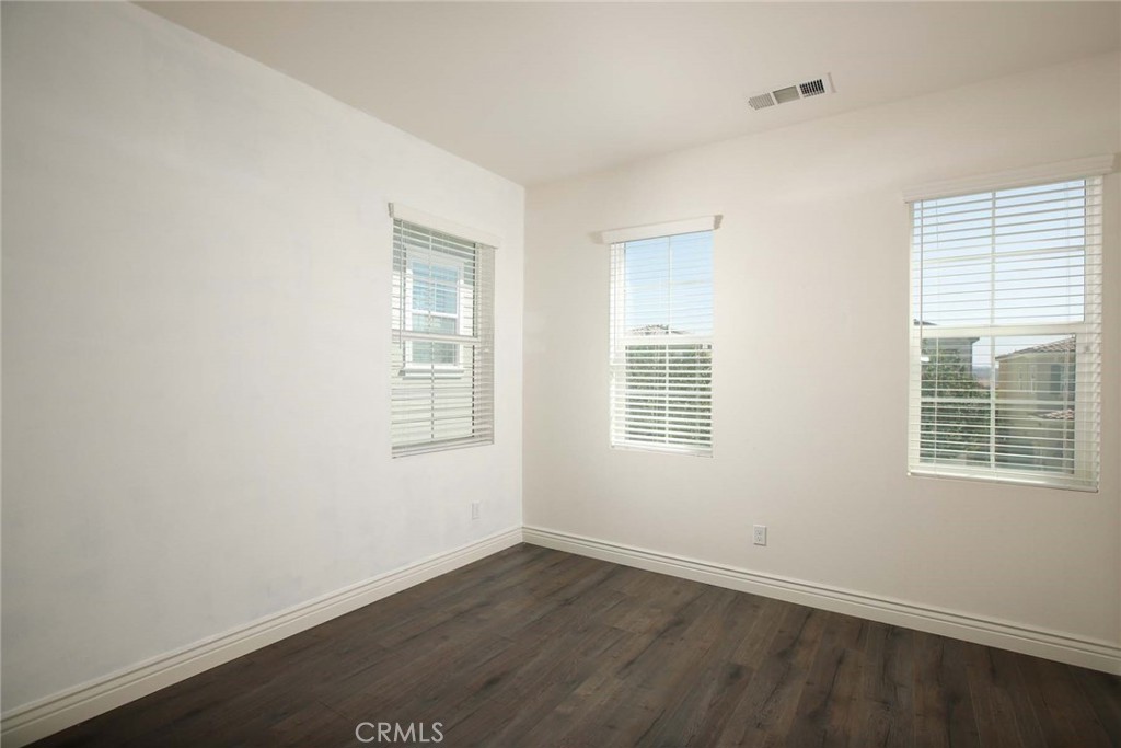 20523 Stella Place Property Photo 21