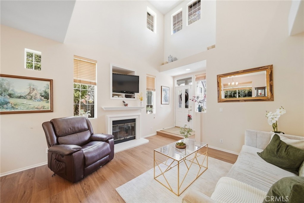 27123 Saddlepeak Trail Property Photo 4