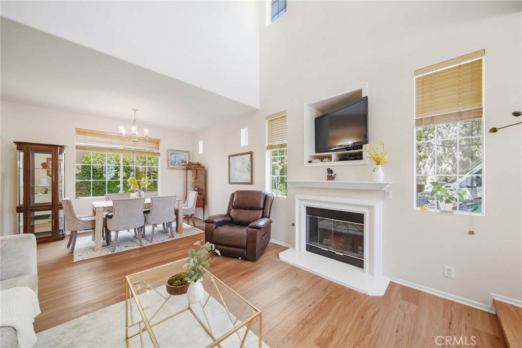 27123 Saddlepeak Trail Property Photo 5